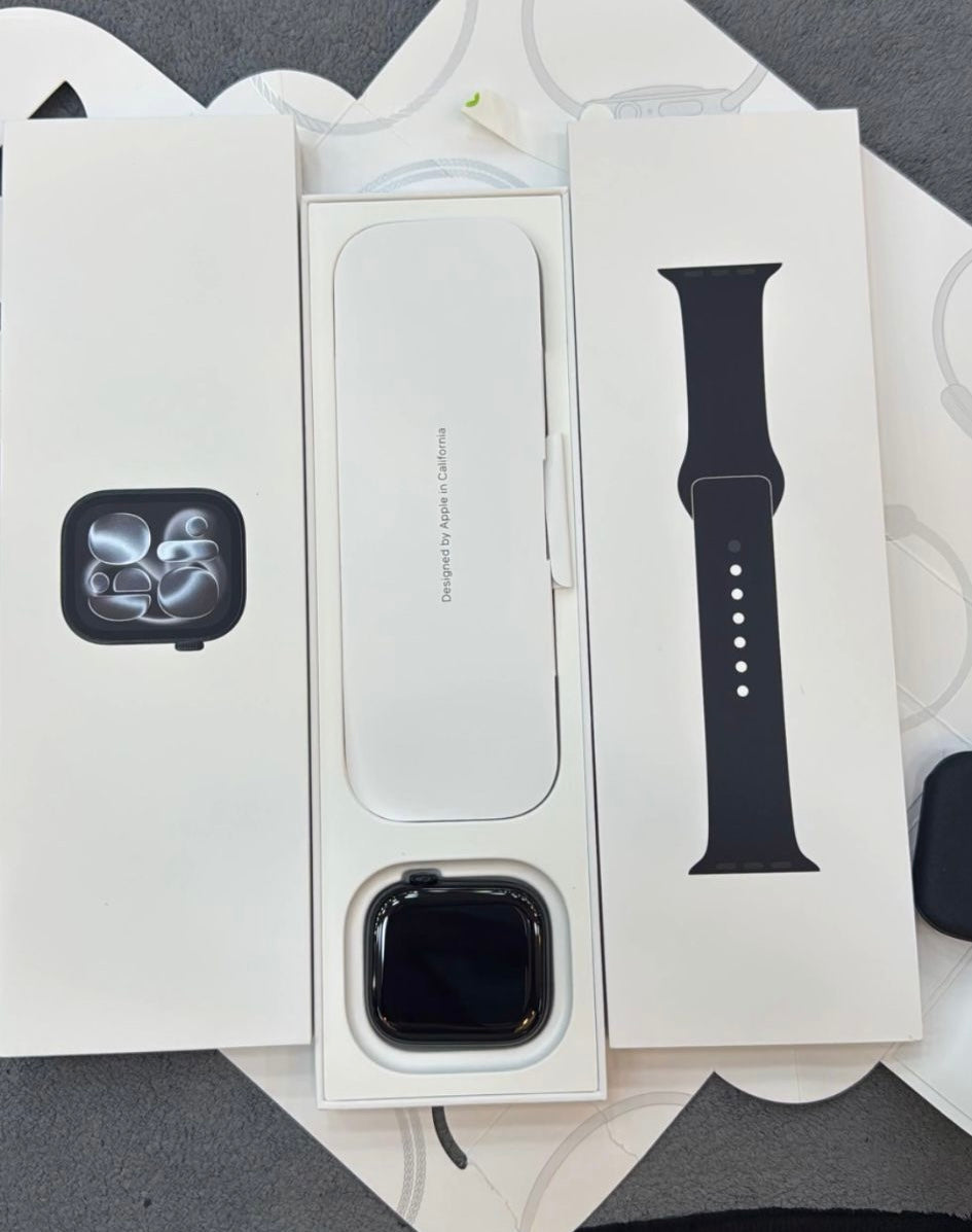 Apple Watch Series 11 With Nike Loop Band (Premium Master Copy) Nylon straps included